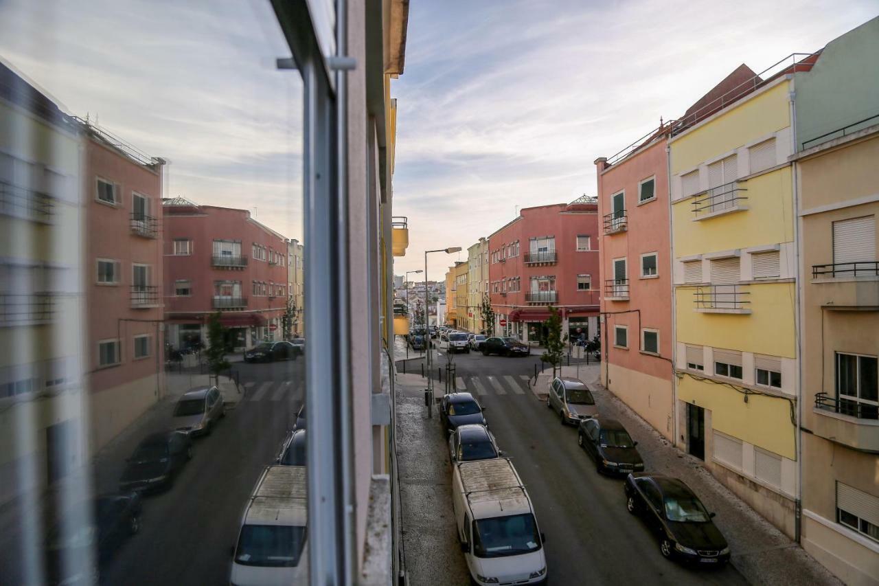 Sao Joao Studios & Flats By Lisbon Village Apartments Exteriör bild
